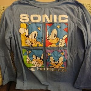 Sonic The Hedgehog Long Sleeved Tee Size 10